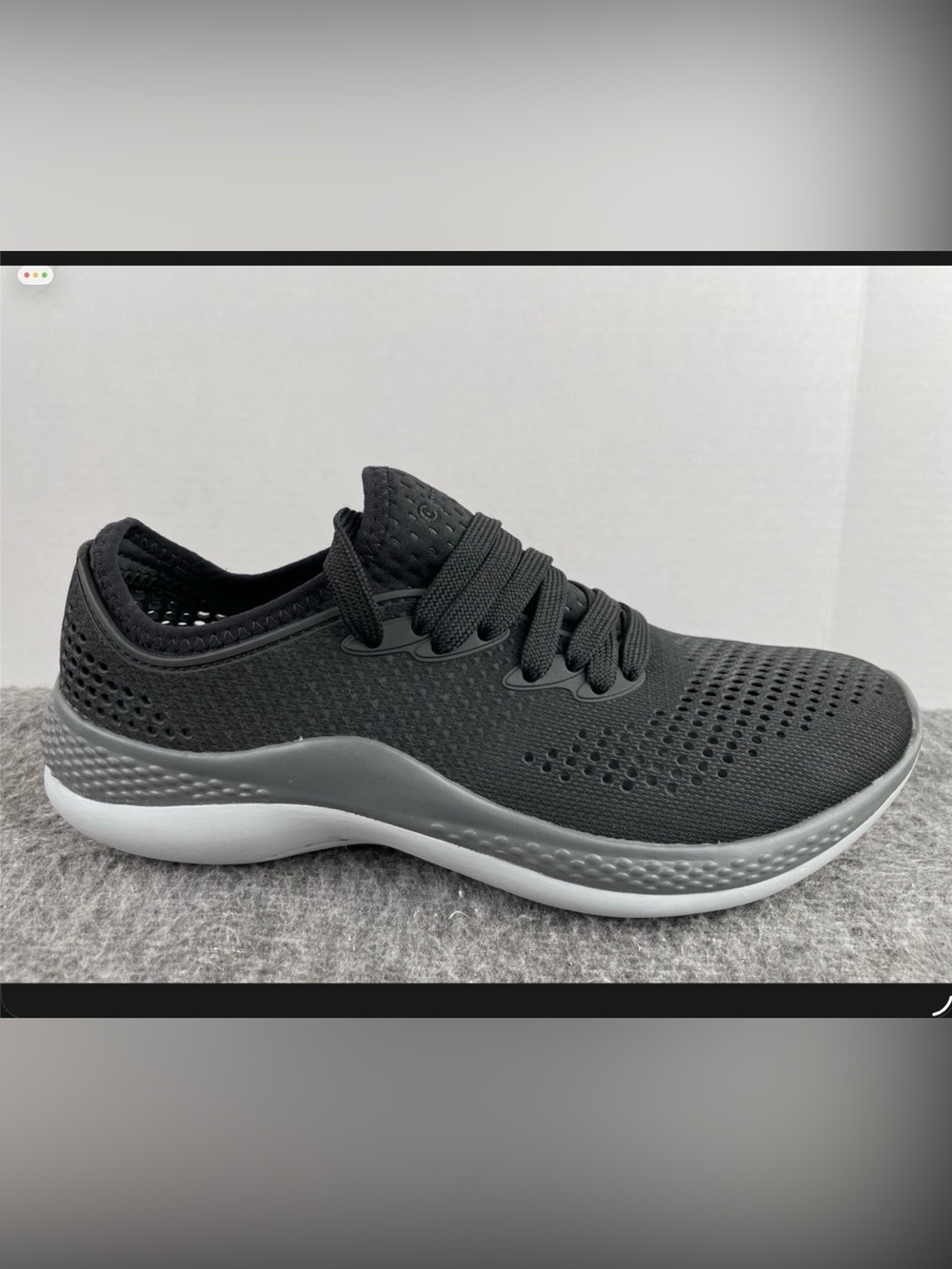 CROCS Men's Black Knit Lace-Up Sneakers with Gray Midsole 11